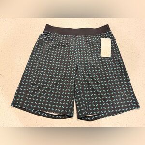 New with tags lululemon athletica Men's Shorts with Black and Teal Pattern